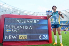 开云APP-纳达尔遭遇十二持续失利，塞尔维亚队教练压力巨大！比赛高潮迭起的简单介绍